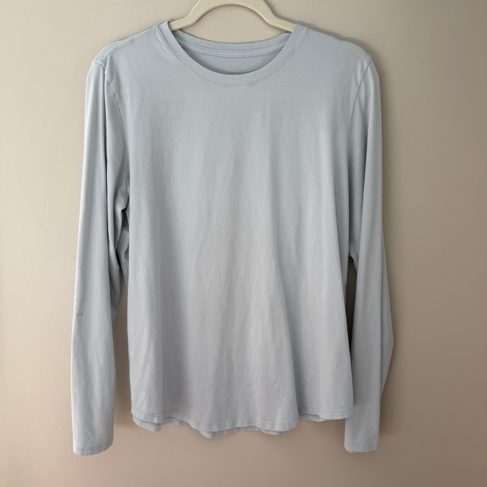 Lululemon Light Blue Long Sleeve Crew Neck Activewear Tee Shirt